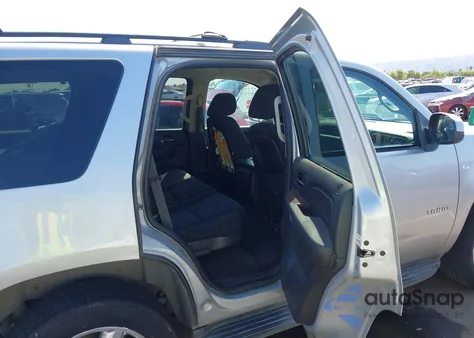 2014 Chevrolet Tahoe Ls from USA, damaged, VIN 1GNSCAE02ER110721